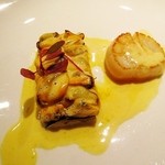 前菜①モンサンミッシェルのムール貝タルト仕立て、帆立貝柱