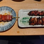 関内もつ焼のんき - レバ、たんした、しろたれ