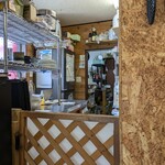 屋台風食堂24番 - 店内