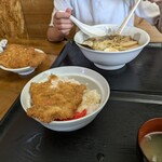 屋台風食堂24番 - 