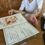 屋台風食堂24番 - 店内