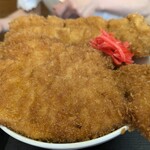 屋台風食堂24番 - わらじカツ丼900円