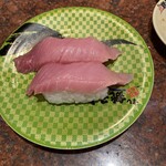 すし 銚子丸 - 中トロ¥594、上赤身¥462、大トロ¥792各2カン