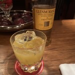 バー・オーガスタ・ターロギー - 