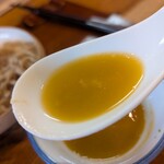 Ramen FeeL - 蟹ミソのパウダーが一よく使われている