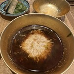 祇園 にし - 細工の施されたお豆腐の赤だし