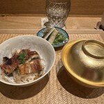 祇園 にし - 金ピカのお椀をあけると…