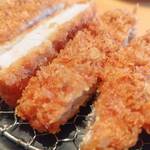 かつはな亭 - 上ロースかつランチ