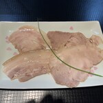 豚一頭清湯麺 - 