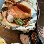 網元料理 徳造丸 - 煮魚