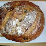 ブレッド ダイニング グーテ - くるみレーズン