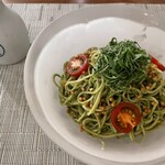 九十九草 - 大葉(しそ)ベーゼ蕎麦(冷)900円(税込み)