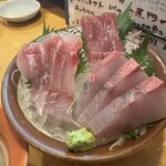 八海山公認 越後酒房 八海山 新潟駅前店 - 