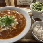とまとらーめん専門店 蕃茄 - モッツァレラチーズとまとめん