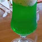 Cafe's Rest GYPCY - クリームソーダ　550円