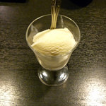 おばんざい くじら亭 - デザートのバニラアイス