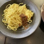 ハルピン 味噌らーめん 雷蔵 - 面もたっぷり