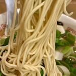 ら～めん山家 - ストレート細麺ズルズルしまーす♪