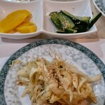 趙の飲茶 888 - 漬け物などお粥の付け合わせ