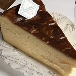 パティスリーパダクシオン - バスクチーズケーキ　580円
