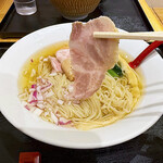 超純水採麺 天国屋 - 火加減が絶妙な豚肩ロースチャーシュー