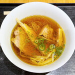 超純水採麺 天国屋 - 一緒に行った次女の「地鶏らーめん醤油」