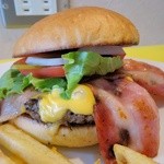 Hedge8 - ベーコンチーズバーガー