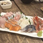 原始焼き酒場ルンゴカーニバル - お刺身なまら盛り2180円 この日は（甘エビ・サーモン・〆さば・タコの頭・ソイ・ニシン・ブリ