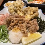 のらや - マイタケ天ぷら肉うどんもおいしそうです