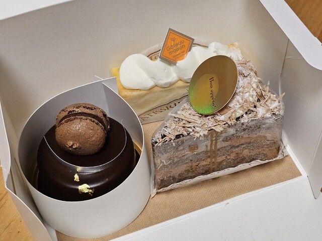 パティスリー ラポール（PATISSEIE Rapport） - 運動公園前（ケーキ）の写真