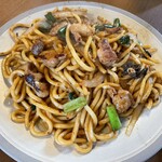 お好み焼 三枝 - ホルモンうどん大（3玉）1,100円