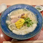 麦と麺助 - 世界一の和紅茶と桑名ハマグリの冷やしそば 2700円
      　※土曜夜限定
