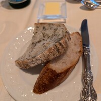 シェヌー - 藻塩と岩海苔のパン＆バゲット