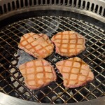 歌舞伎町焼肉 一頭や - 