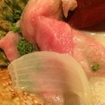 虎白 - 優しい味付けに、抜群のお肉