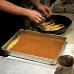 igora - 岐阜の鮎のコンフィ、油につけてオープンで1日焼いて