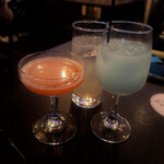 bar moon walk 新宿靖国通り店 - 