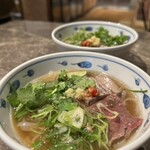 THE PIG ＆ THE LADY - 