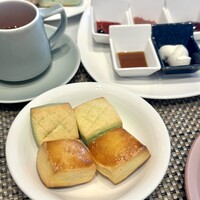 グリロジー バー＆グリル - 