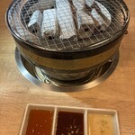 炭火焼肉虎至 - 