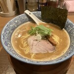 秋刀魚中華そば生粋 - 