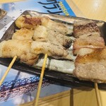 もつと牡蠣 焼鳥 にの - 