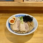 麺屋 しん蔵 - 限定 
      背脂煮干しらぁ〜めん 1000円
      味付玉子 150円