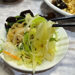 逸品火鍋 四季海岸 - 豚肉と胡瓜、玉子の炒め980円（ランチは、ご飯、味玉、惣菜ほか、食べ放題）