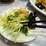 逸品火鍋 四季海岸 - 豚肉と胡瓜、玉子の炒め980円（ランチは、ご飯、味玉、惣菜ほか、食べ放題）