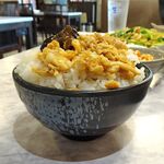 逸品火鍋 四季海岸 - 豚肉と胡瓜、玉子の炒め980円（ランチは、ご飯、味玉、惣菜ほか、食べ放題）