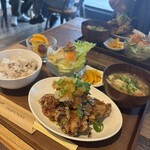 NICO'S CAFE&TABLE （ニコズ カフェアンドテーブル） - 畝傍