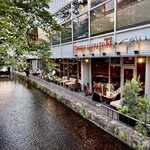 PIZZA SALVATORE CUOMO & GRILL - 