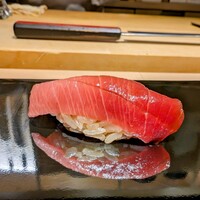 奥 - 
