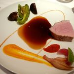 Restaurant L'asse - 【乳飲み仔牛の炭火ロースト 肉のジュのソース】◎2014/8